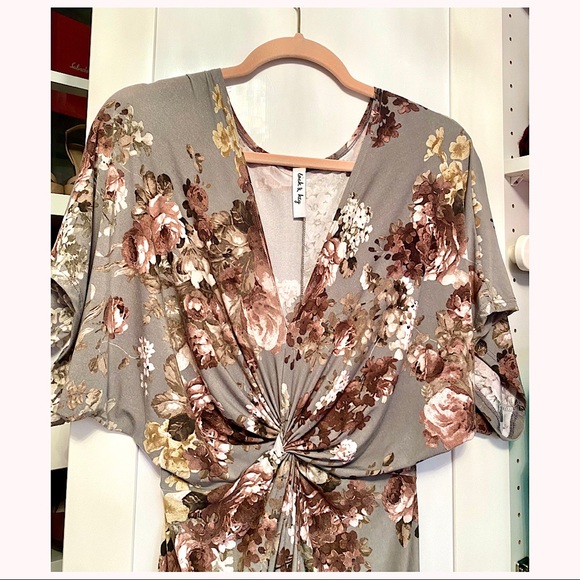 M Boutique Floral Maxi Dress - Picture 4 of 5